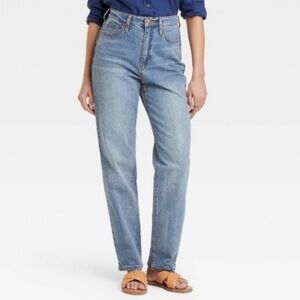 Women’s Universal Threads Jeans